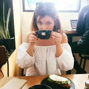 Meet your Posher, Annie